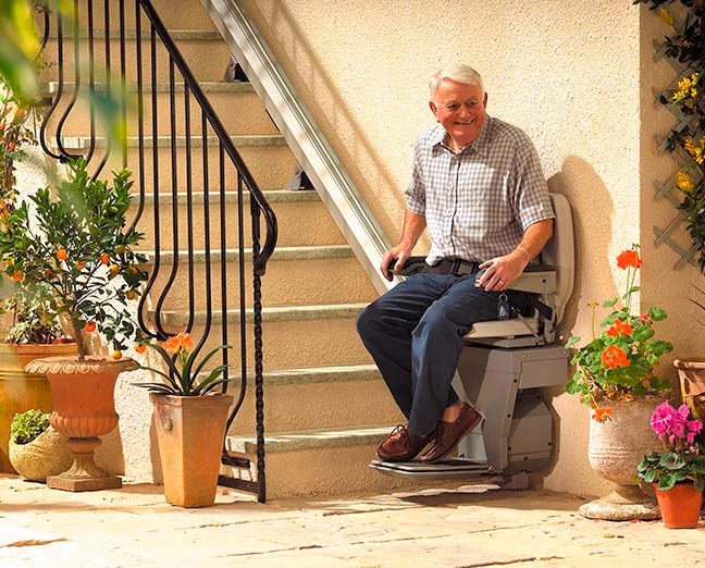 old man outdoor stannah stairlift