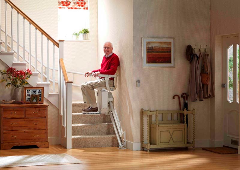 stairlift for curved stairs with landings